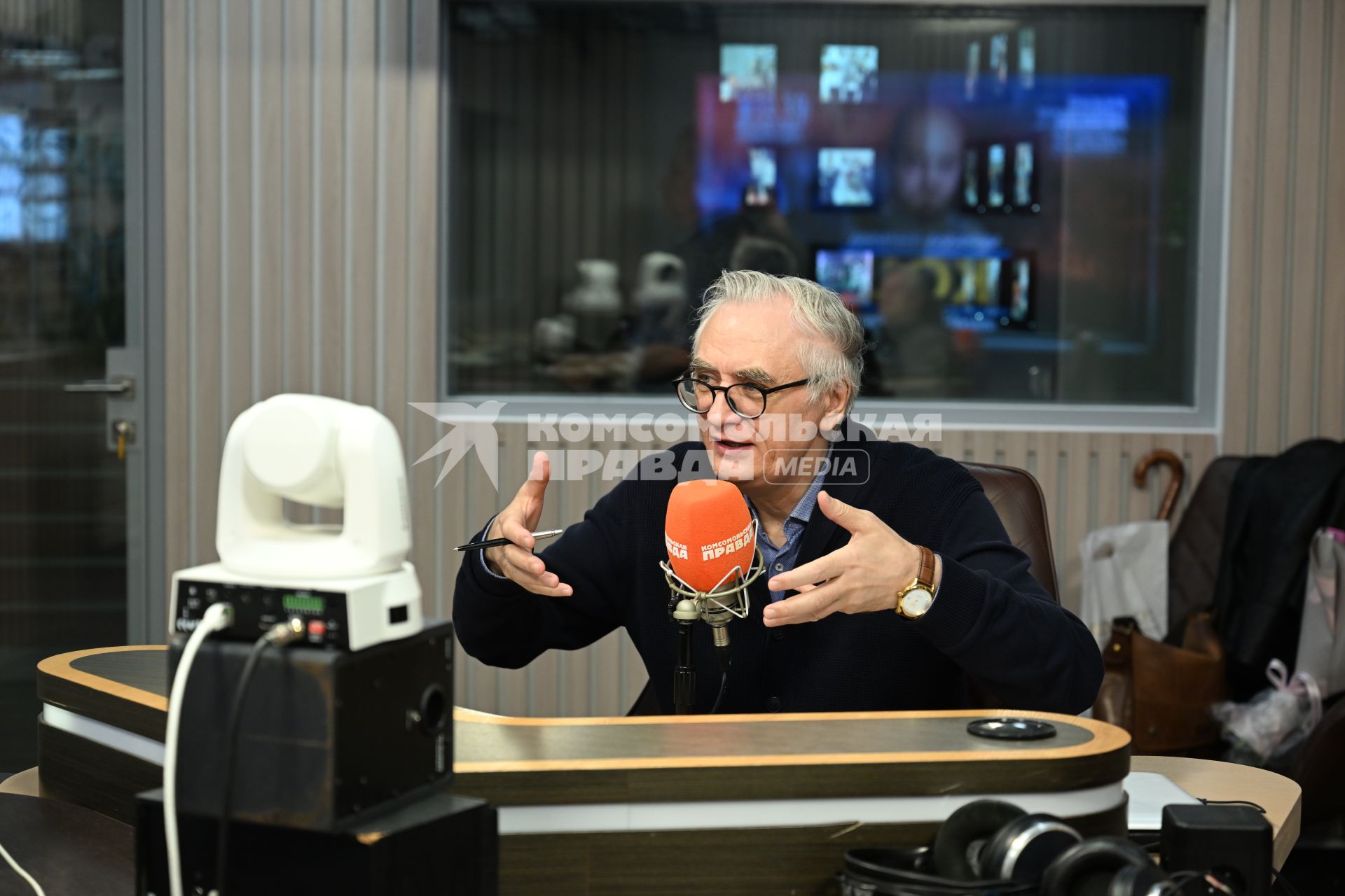 Сергей Сидоров   на радиостанции Комсомольская правда\"