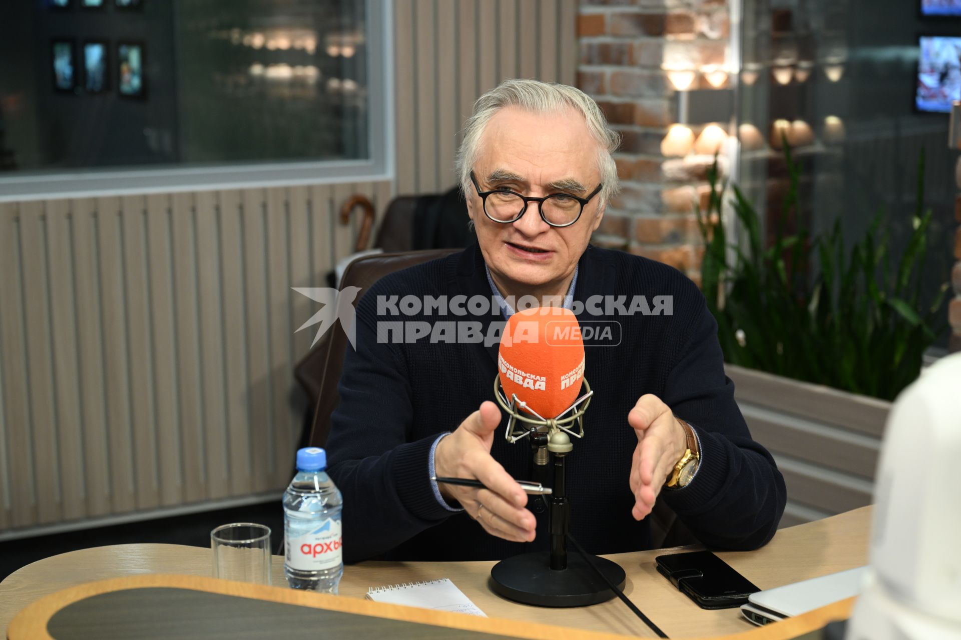 Сергей Сидоров на радиостанции Комсомольская правда\"